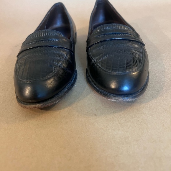 Allen Edmonds Avalon Black Genuine Leather Penny Loafers Women’s Size US 10 B - Picture 2 of 9